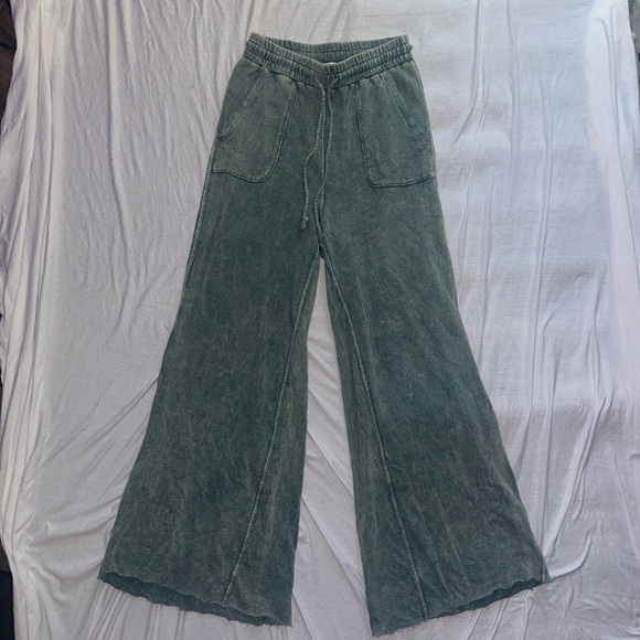 Three Bird Nest Relaxing Robin Wide Leg Pant NWOT - Picture 4 of 6